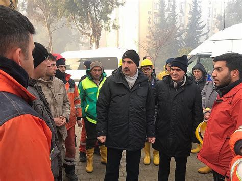 Başkan Altay deprem şehitlerini andı